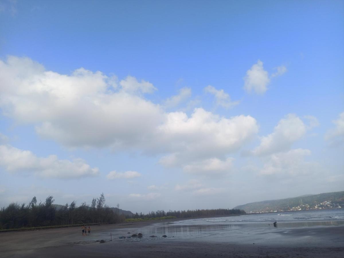 Priyansh Home stay Harihareshwar Bagian luar foto