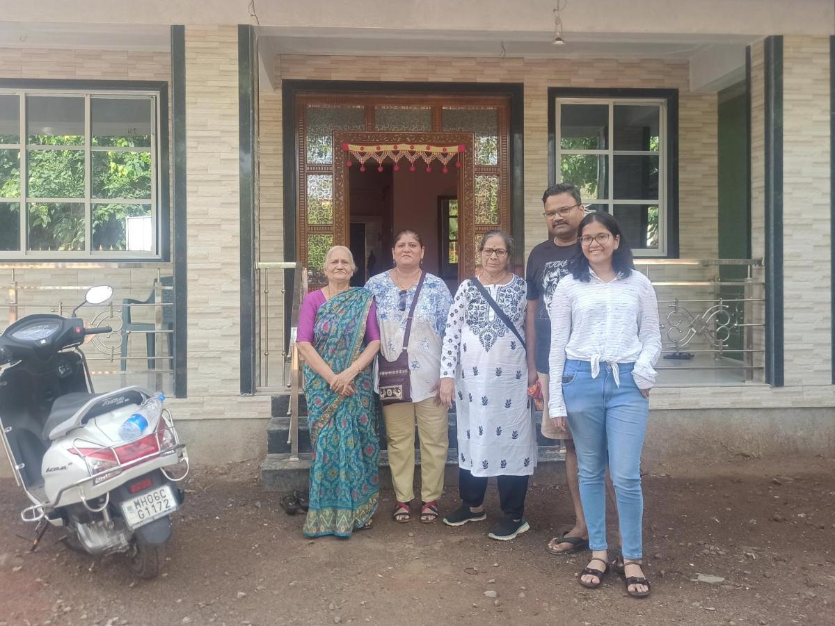 Priyansh Home stay Harihareshwar Bagian luar foto