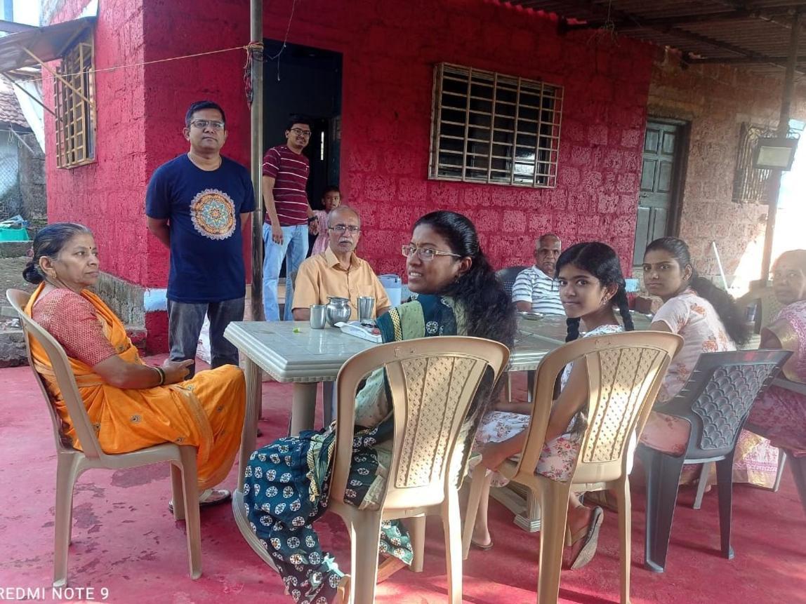 Priyansh Home stay Harihareshwar Bagian luar foto